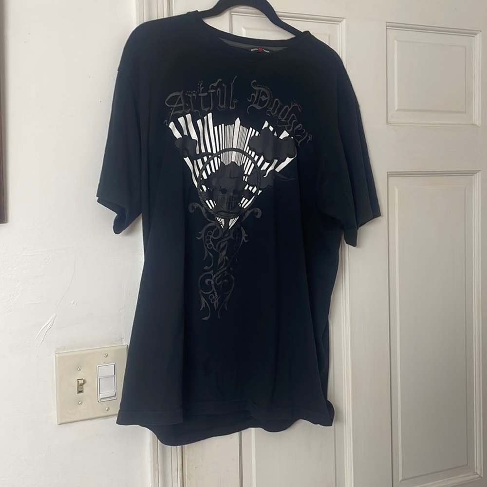 Artful dodger tee